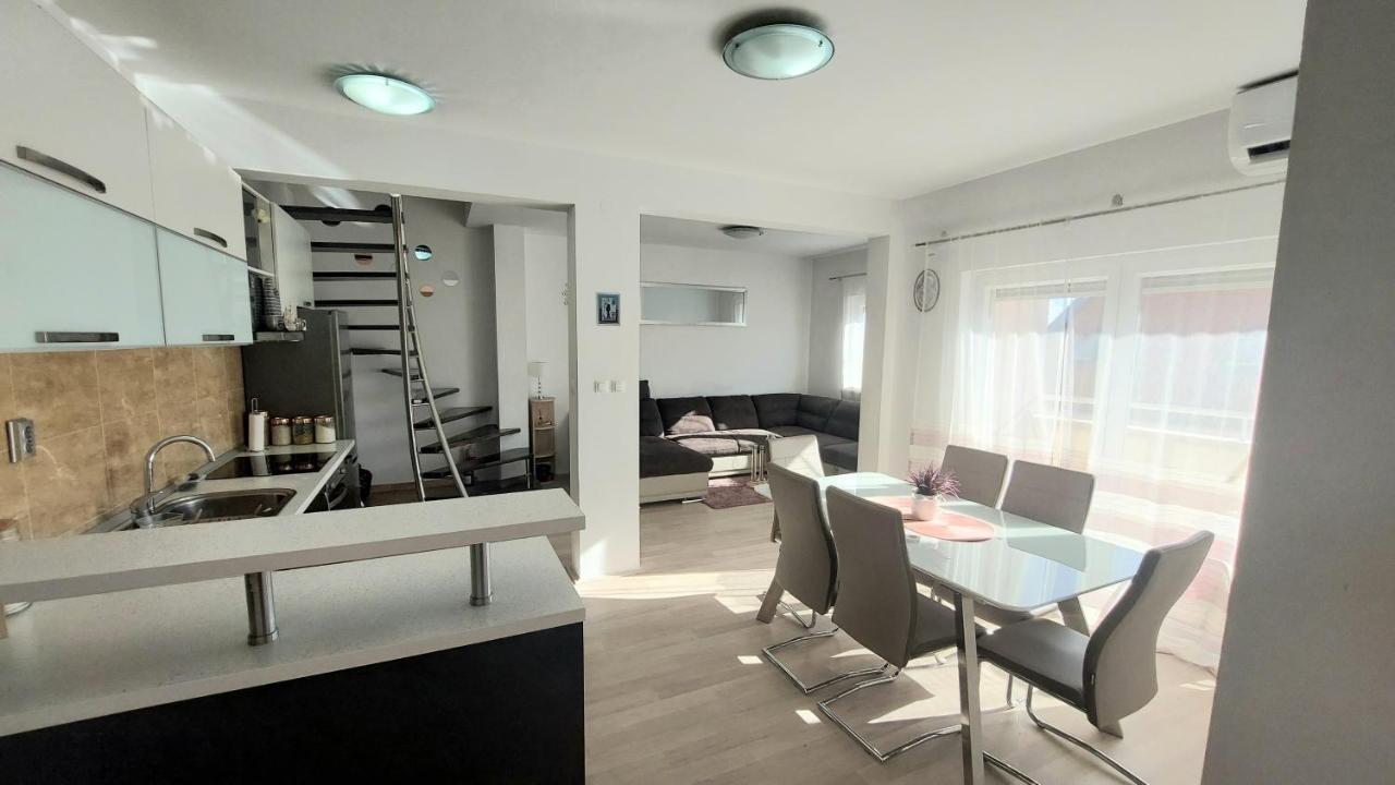 Apartment Palada Kaštela Eksteriør billede
